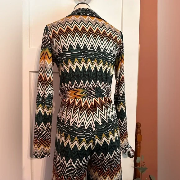 Kathi Rich Emerald zig zag pattern collar S faux wrap belt long sleeve jumpsuit - Picture 9 of 15